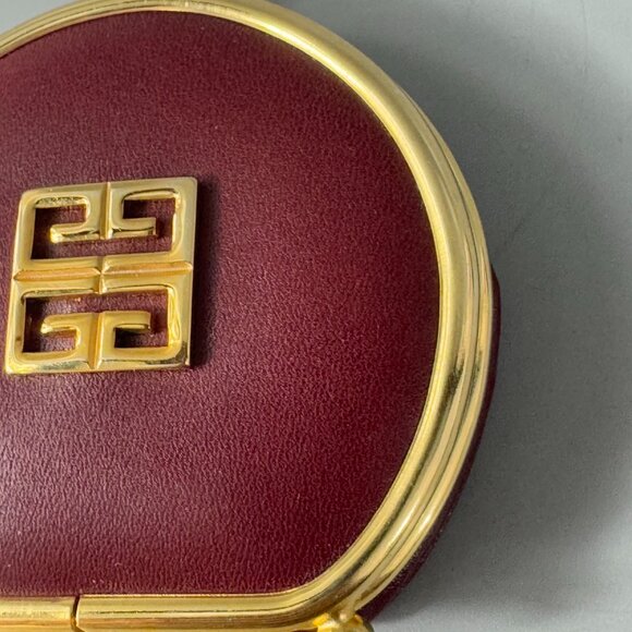 Authentic Vintage GIVENCHY Coin Case Wallet Purse 4G Logo Bordeaux Gold Leather - Picture 4 of 14